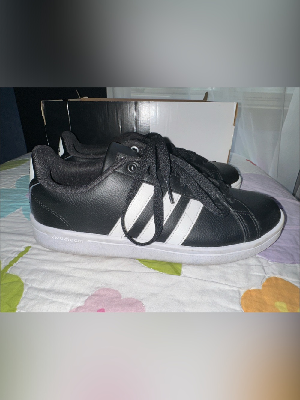 Addidas Stripe Black and White Sneakers